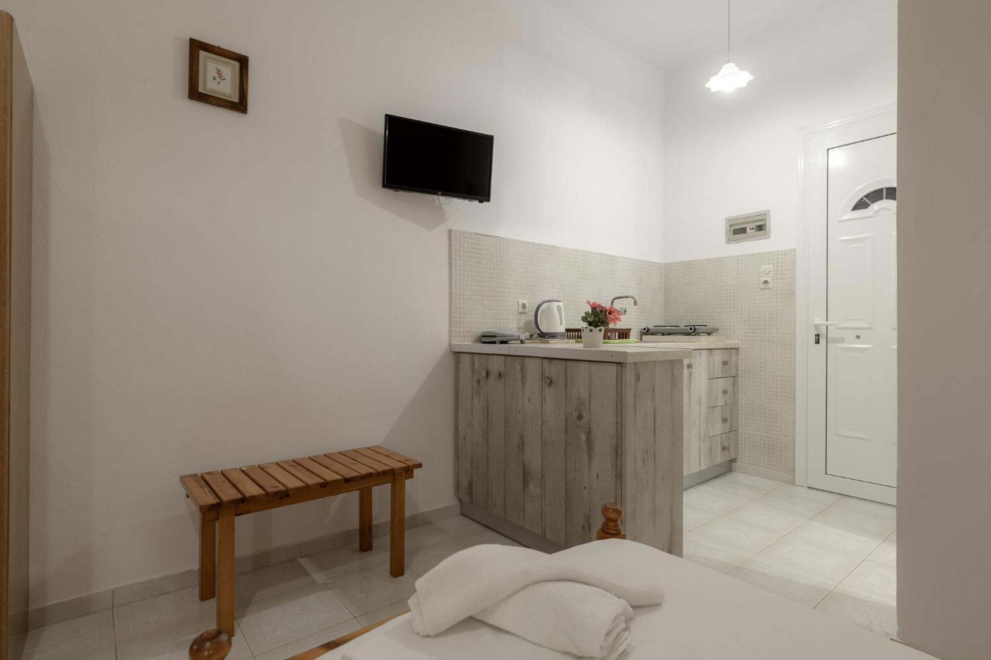 Anthi Studios & Apartments Alykes  Exteriér fotografie